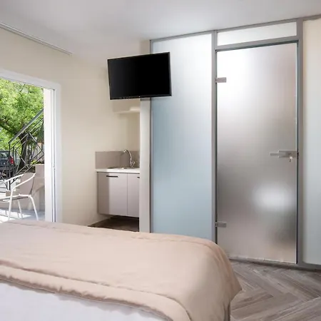 Olenia Luxury 1 Apartment *