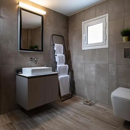Olenia Luxury 1 Apartment Neos Marmaras